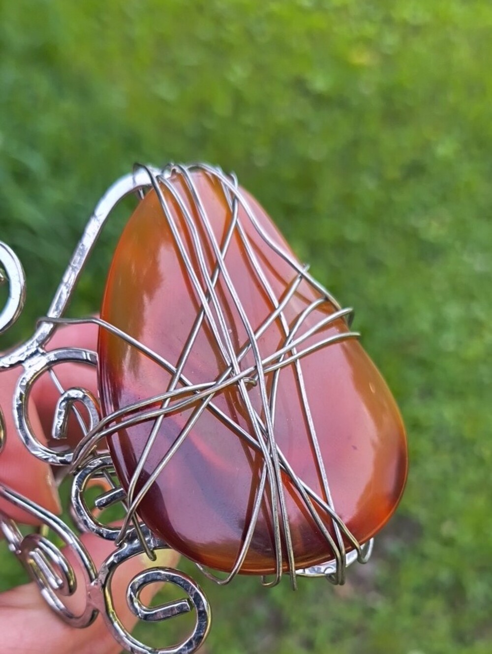 HUGE Handcrafted Hammered Stainless Steel Cuff With Carnelian Agate Bohochic - Picture 6 of 8